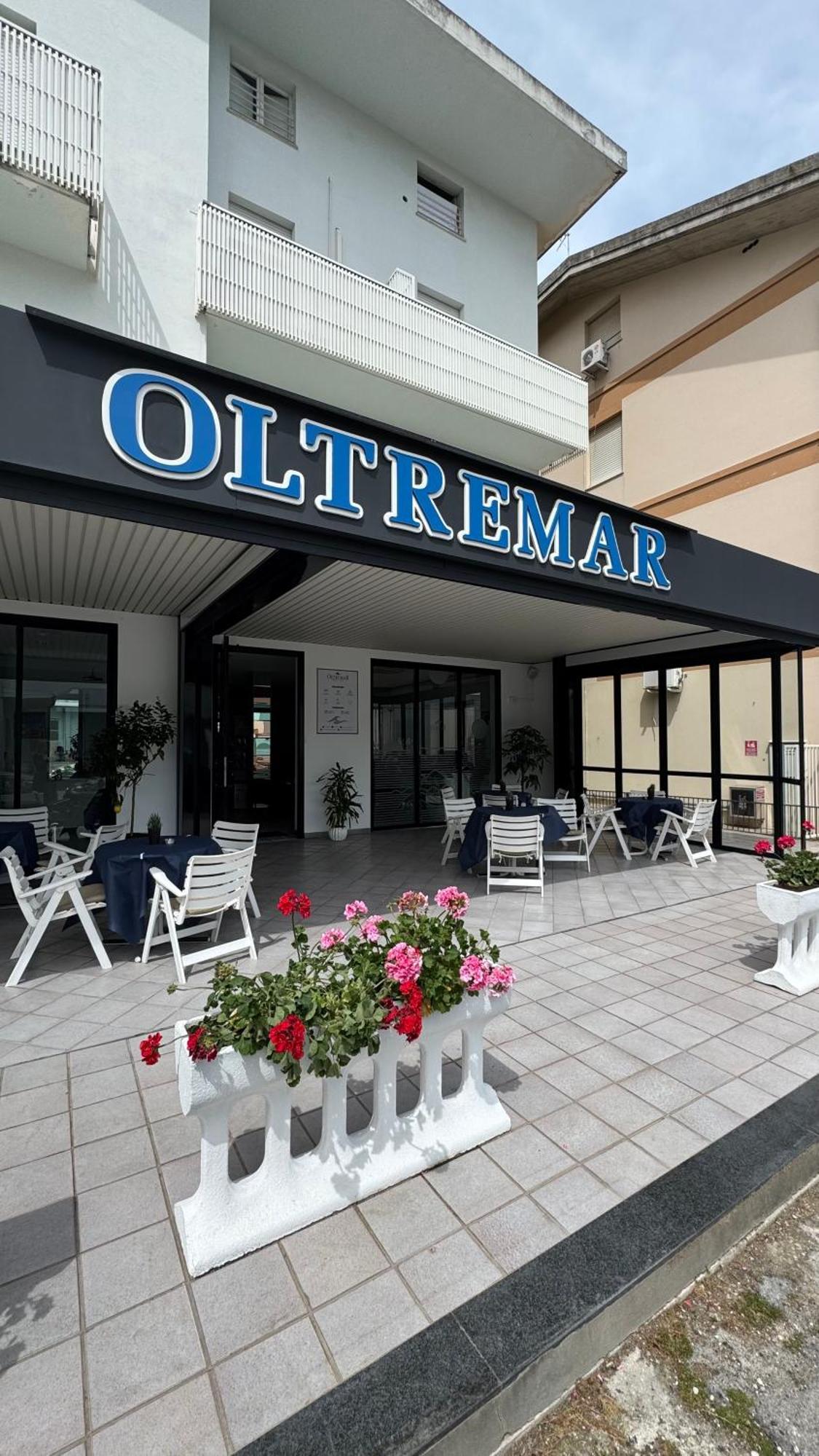 Hotel Oltremar B&B Cattolica Exterior foto